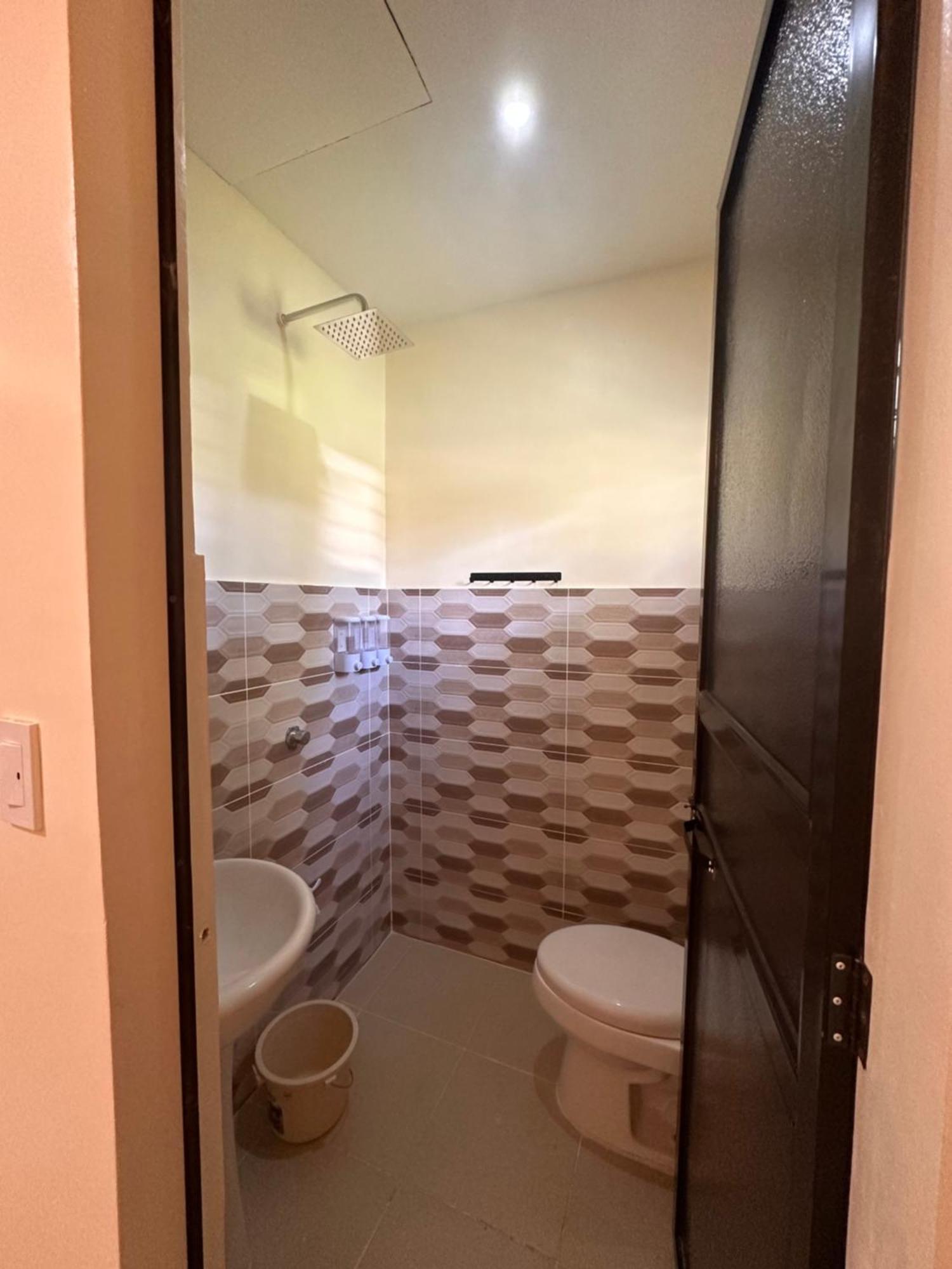 Cris & Mar Homestay Burgos  Екстериор снимка